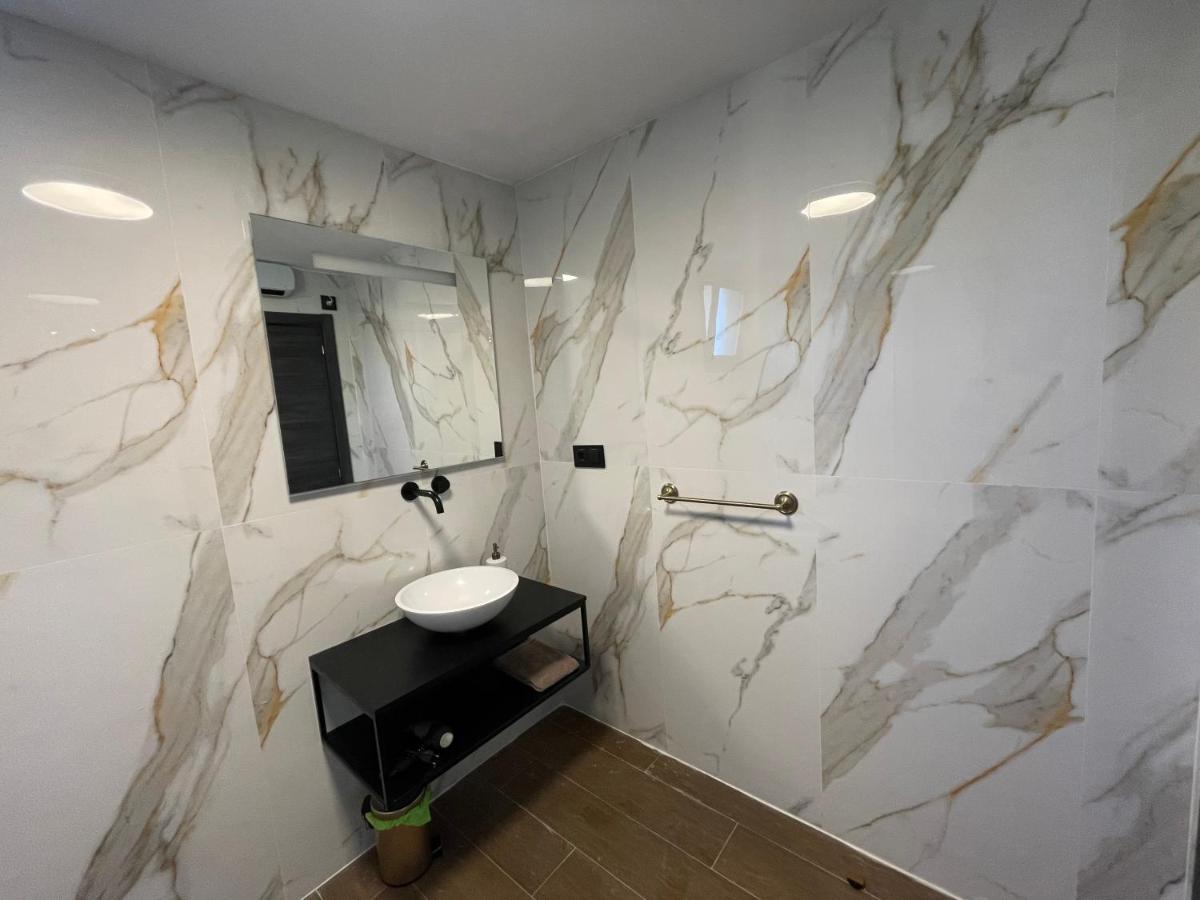 Bed & Breakfast La Vida L'Alfas del Pi